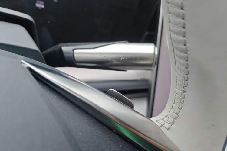 Used HiPhi Y 2023 765 km Flagship Edition Gear Lever