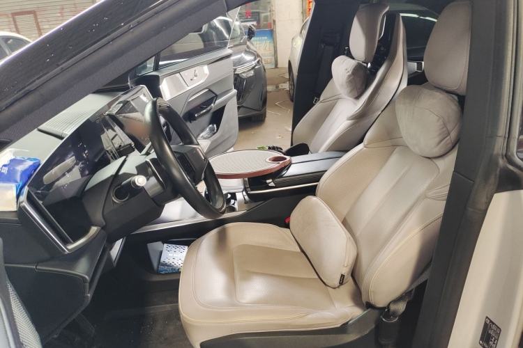 Used HiPhi Y 2023 560 km Pioneer Edition Left Front Seat