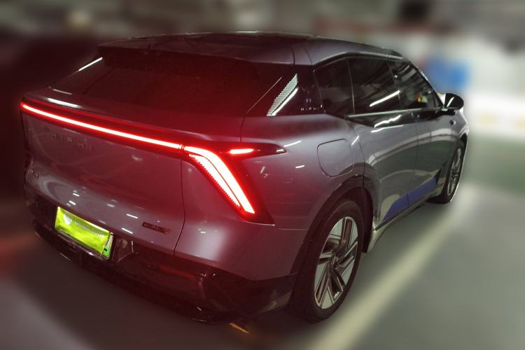 Used HiPhi Y 2023 560 km Pioneer Edition Rear Right 45 Deg