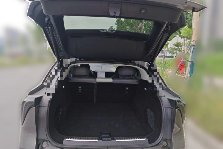 Used HiPhi Y 2023 765 km Flagship Edition Trunk