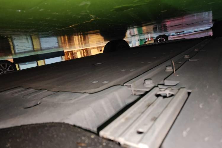 Used HiPhi Y 2023 560 km Pioneer Edition Chassis Front Right