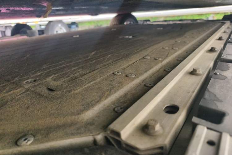 Used HiPhi Y 2023 560 km Pioneer Edition Chassis Rear Left