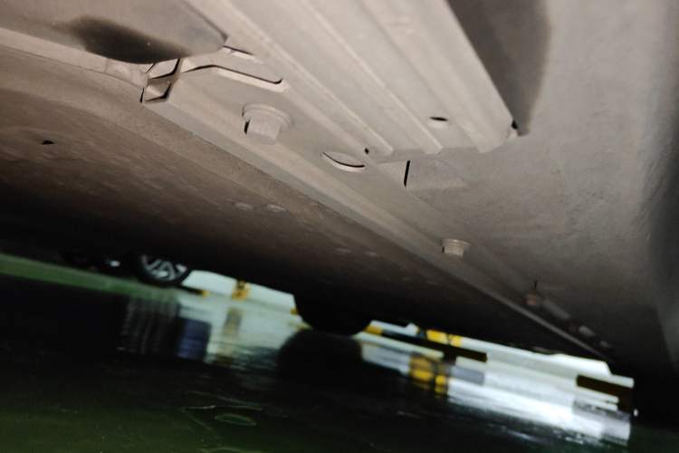 Used HiPhi Y 2023 560 km Pioneer Edition Chassis Rear Right