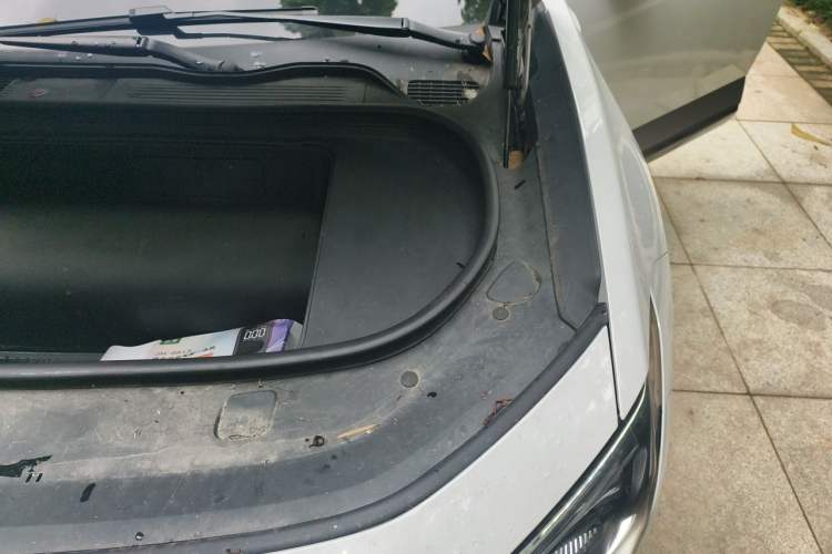 Used HiPhi Y 2023 560 km Pioneer Edition Engine Bay Left