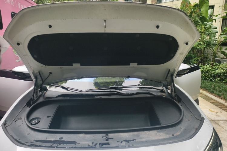 Used HiPhi Y 2023 560 km Pioneer Edition Engine Bay