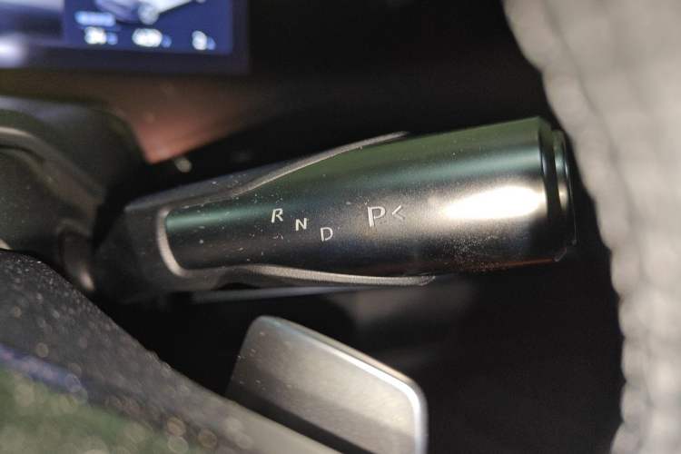 Used HiPhi Y 2023 560 km Pioneer Edition Gear Lever