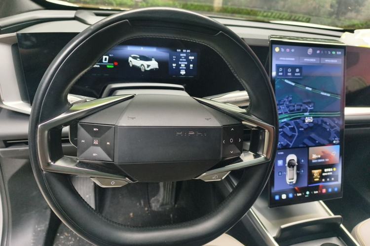 Used HiPhi Y 2023 560 km Pioneer Edition Steering Wheel
