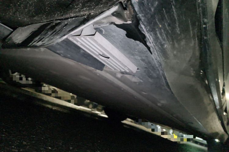 Used HiPhi Z 2023 Four-Seat Version Chassis Rear Right