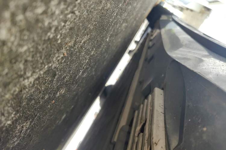 Used HiPhi Z 2023 Four-Seat Version Chassis Front Right