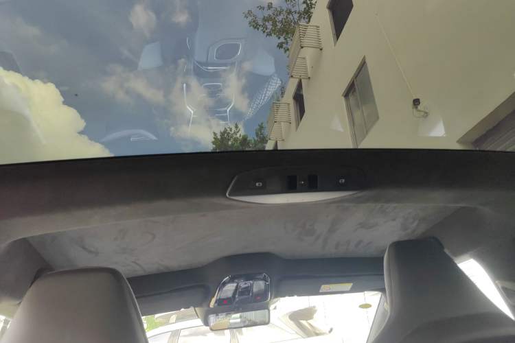 Used HiPhi Z 2023 Four-Seat Version Headliner
