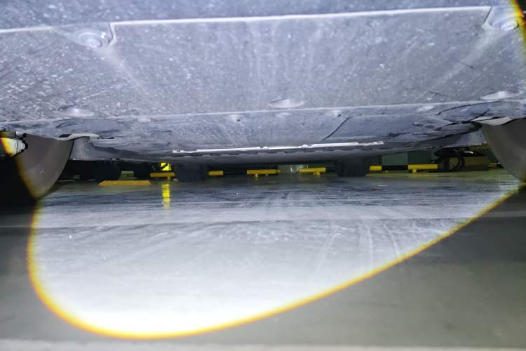 Used HiPhi Z 2023 Four-Seat Version Chassis Front