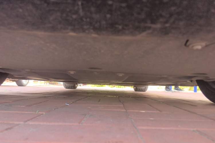 Used HiPhi Z 2023 Four-Seat Version Chassis Front