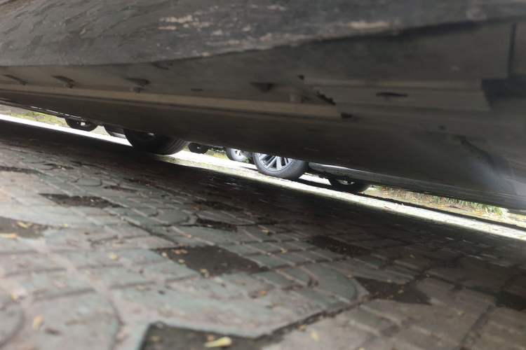 Used HiPhi Z 2023 Four-Seat Version Chassis Rear Left