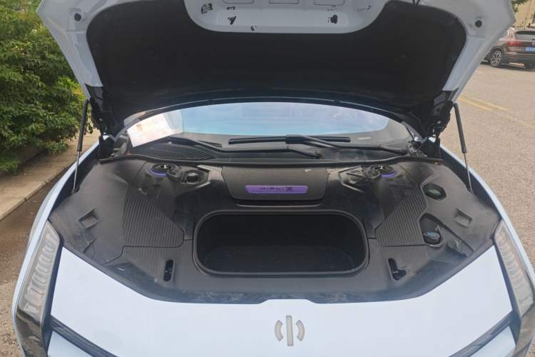 Used HiPhi Z 2023 Five-Seater Version Engine Bay