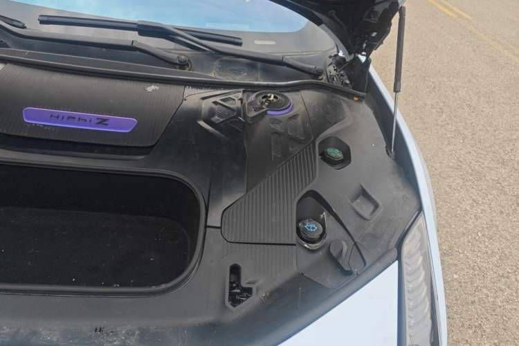 Used HiPhi Z 2023 Five-Seater Version Engine Bay Left