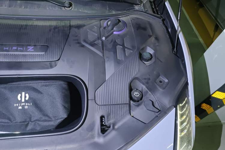 Used HiPhi Z 2023 Four-Seat Version Engine Bay Left