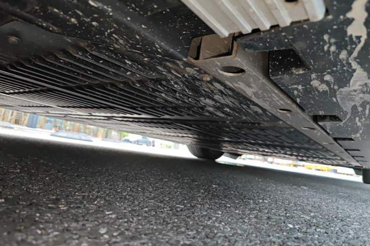 Used HiPhi Z 2023 Four-Seat Version Chassis Rear Right