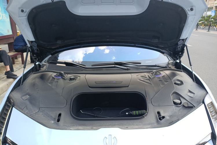 Used HiPhi Z 2023 Four-Seat Version Engine Bay