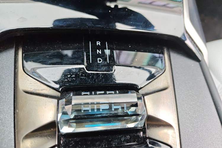 Used HiPhi Z 2023 Four-Seat Version Gear Lever