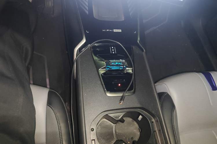 Used HiPhi Z 2023 Four-Seat Version Gear Lever