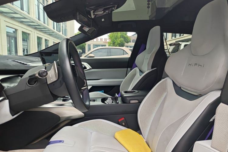 Used HiPhi Z 2023 Four-Seat Version Left Front Seat
