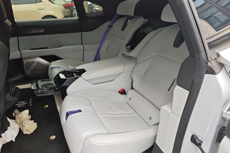 Used HiPhi Z 2023 Four-Seat Version Left Rear Seat