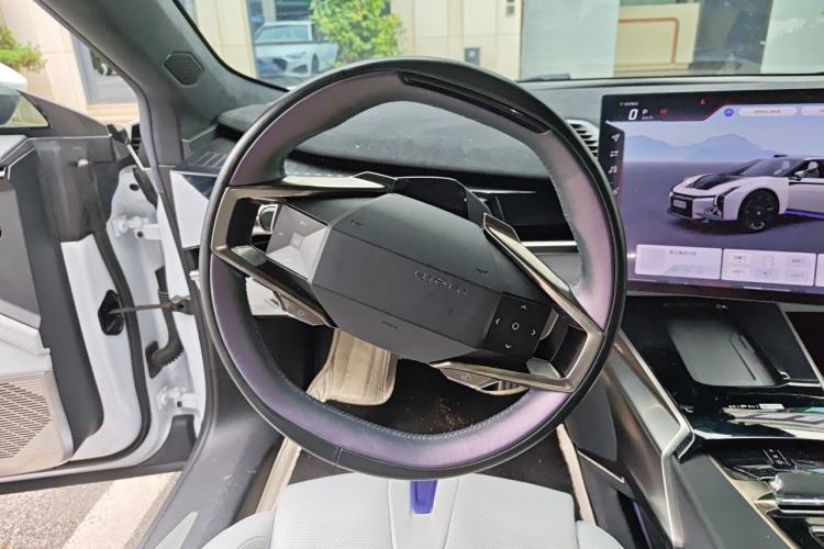 Used HiPhi Z 2023 Four-Seat Version Steering Wheel