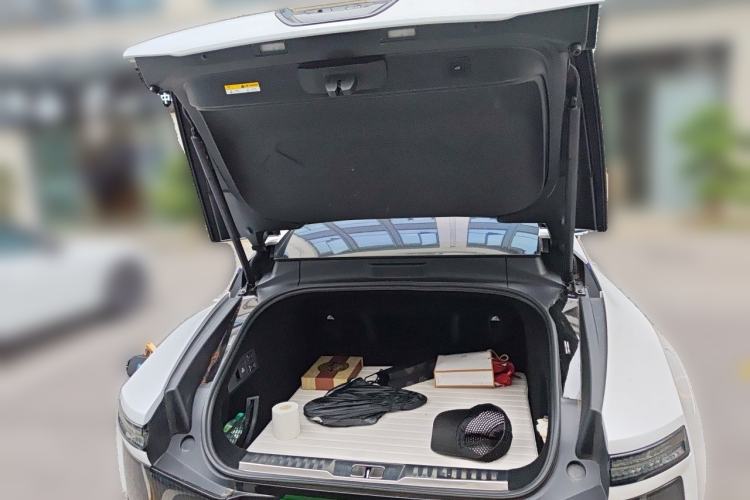 Used HiPhi Z 2023 Four-Seat Version Trunk