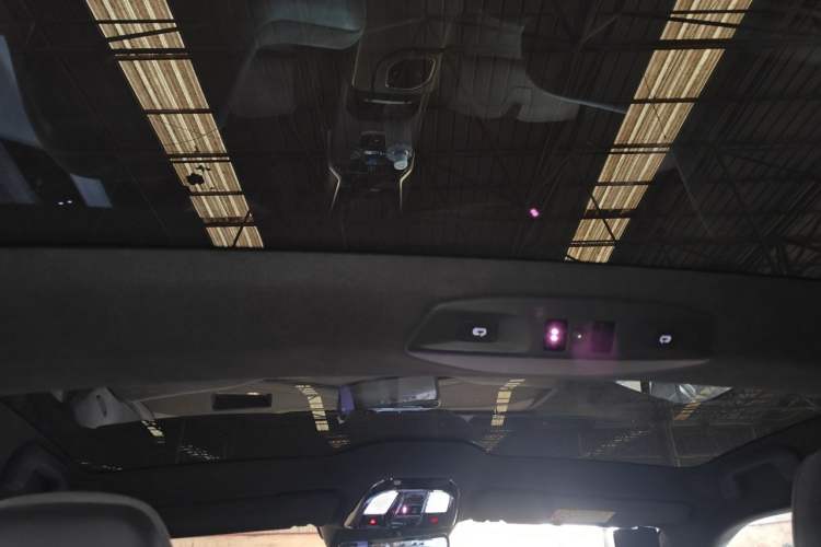 Used HiPhi Z 2023 Five-Seater Version Headliner