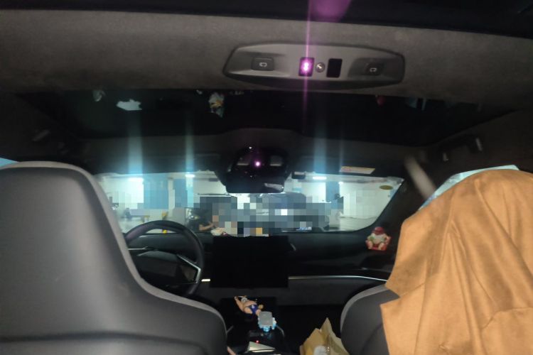 Used HiPhi Z 2023 Five-Seater Version Headliner