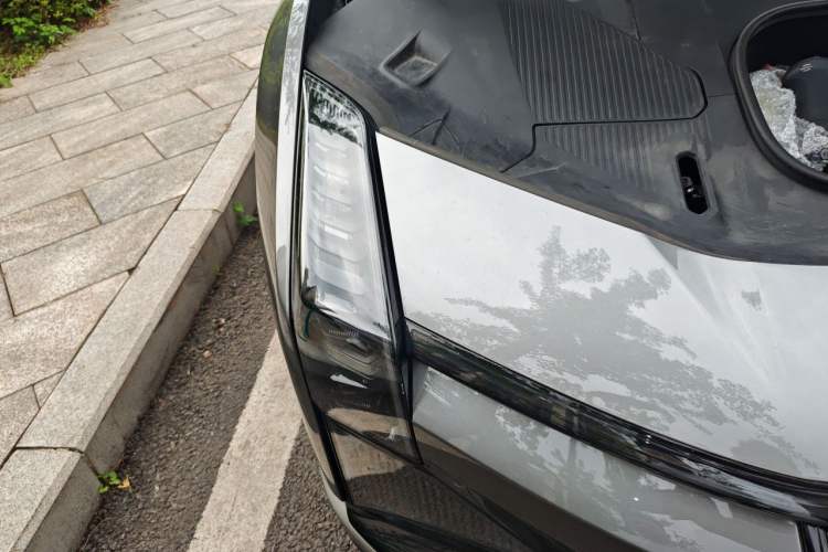 Used HiPhi Z 2023 City Edition Four Seats Right Front Headlight