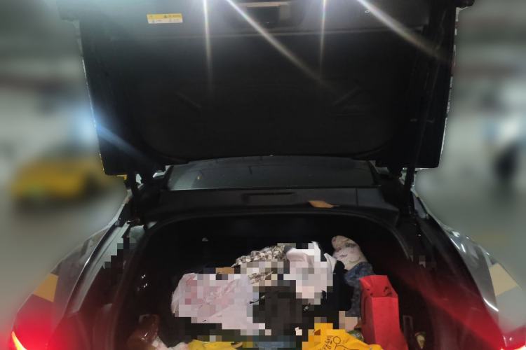 Used HiPhi Z 2023 Five-Seater Version Trunk
