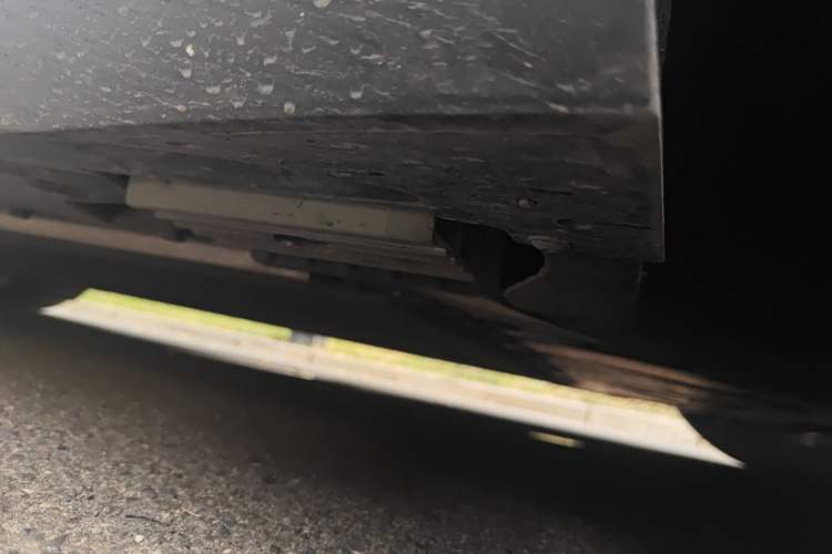 Used HiPhi Z 2023 Four-Seat Version Chassis Front Right