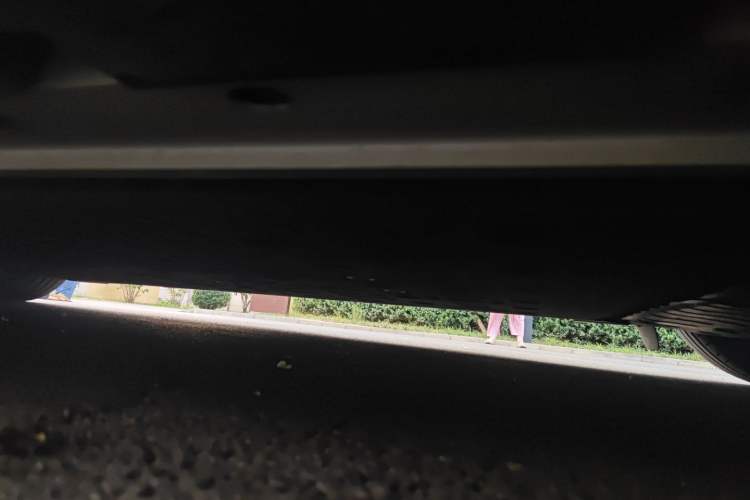 Used HiPhi Z 2023 Four-Seat Version Chassis Rear Left