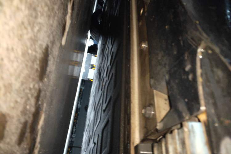 Used HiPhi Z 2023 Four-Seat Version Chassis Front Right