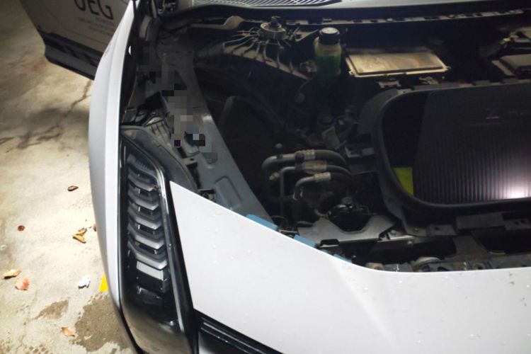 Used HiPhi Z 2023 Four-Seat Version Engine Bay Right