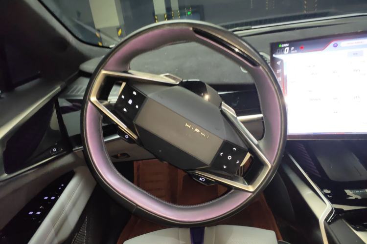 Used HiPhi Z 2023 Four-Seat Version Steering Wheel