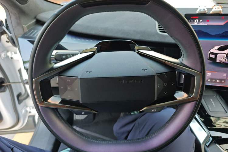 Used HiPhi Z 2023 Five-Seater Version Steering Wheel