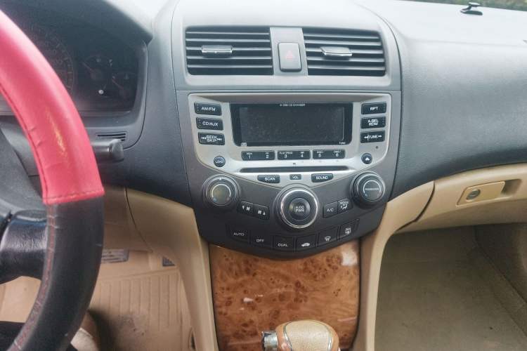Used Honda Accord 2004 2.4L Audio And AC Panel