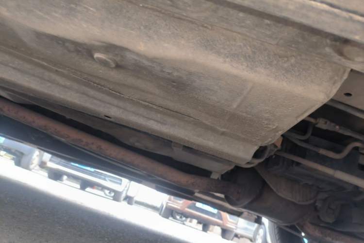 Used Honda Accord 2004 2.0L Chassis Front Right