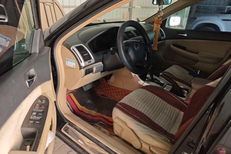 Used Honda Accord 2004 2.0L Driver Seat