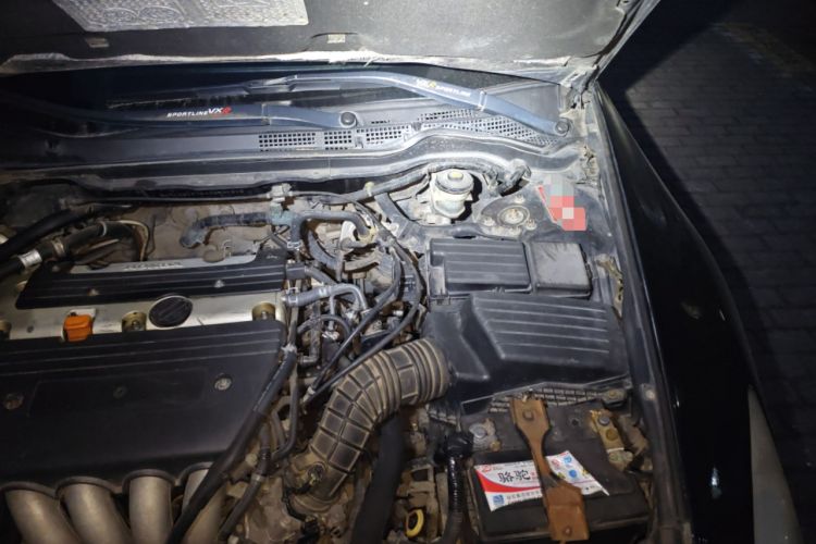 Used Honda Accord 2004 2.4L Engine Bay Left