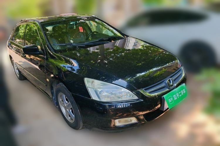 Used Honda Accord 2004 2.4L Front Right 45 Deg