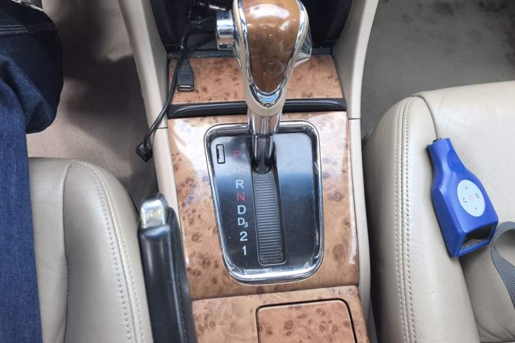 Used Honda Accord 2004 2.4L Gear Lever