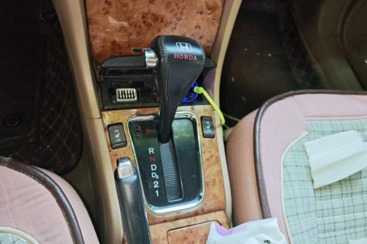 Used Honda Accord 2004 2.4L Gear Lever