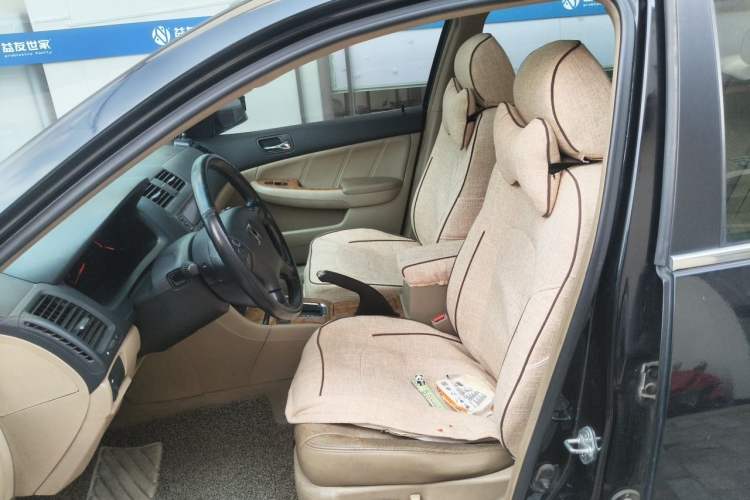 Used Honda Accord 2004 2.4L Left Front Seat