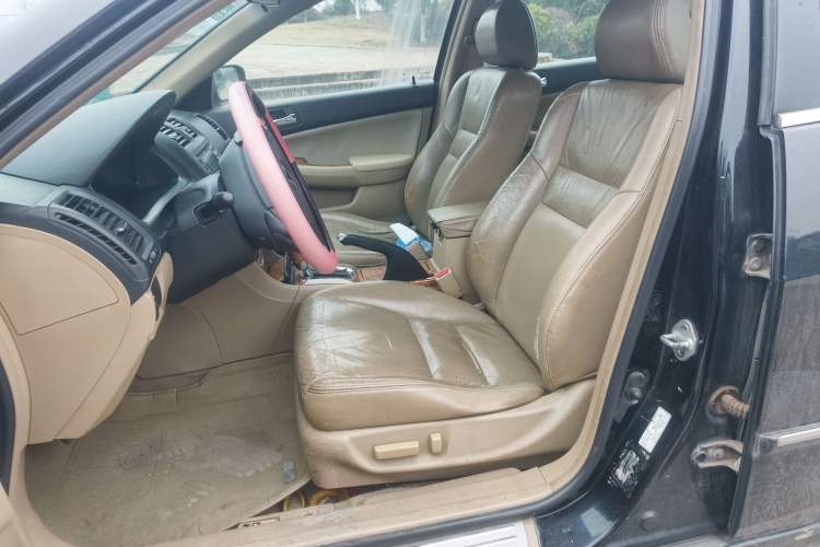 Used Honda Accord 2004 2.4L Left Front Seat