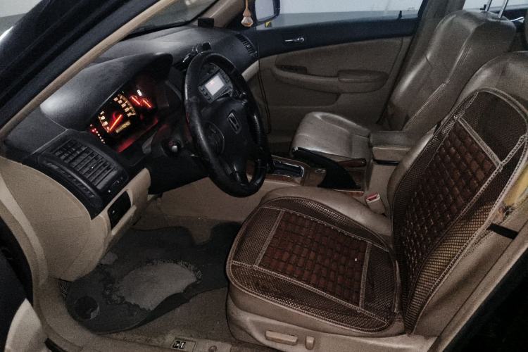 Used Honda Accord 2004 2.4L Left Front Seat