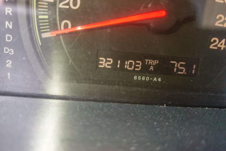 Used Honda Accord 2004 2.4L Odometer Close Up