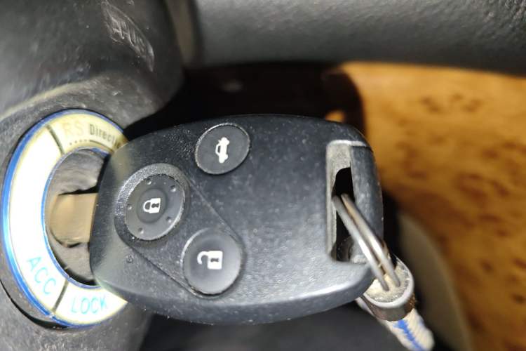 Used Honda Accord 2004 2.4L Vehicle Key